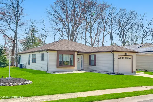 313 Concord Court, Little Egg Harbor, NJ 08087