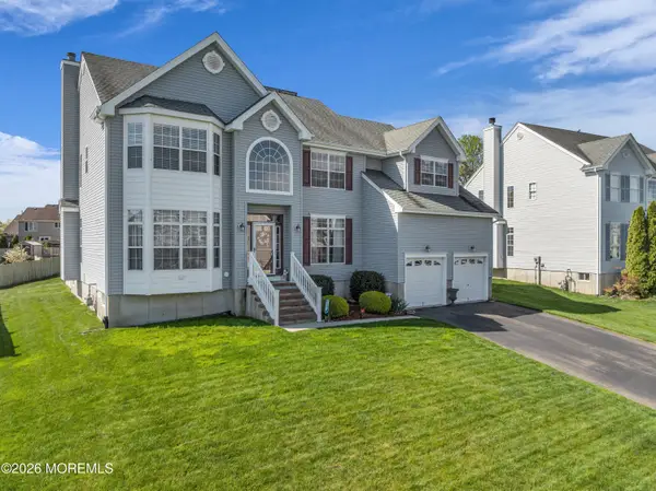 43 Watts Avenue, Barnegat, NJ 08005
