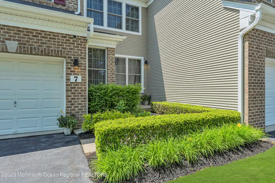 7 Demarest Drive, Manalapan, NJ 07726 - #2