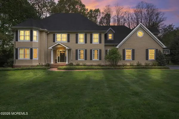 89 Mitchell Place, Little Silver, NJ 07739