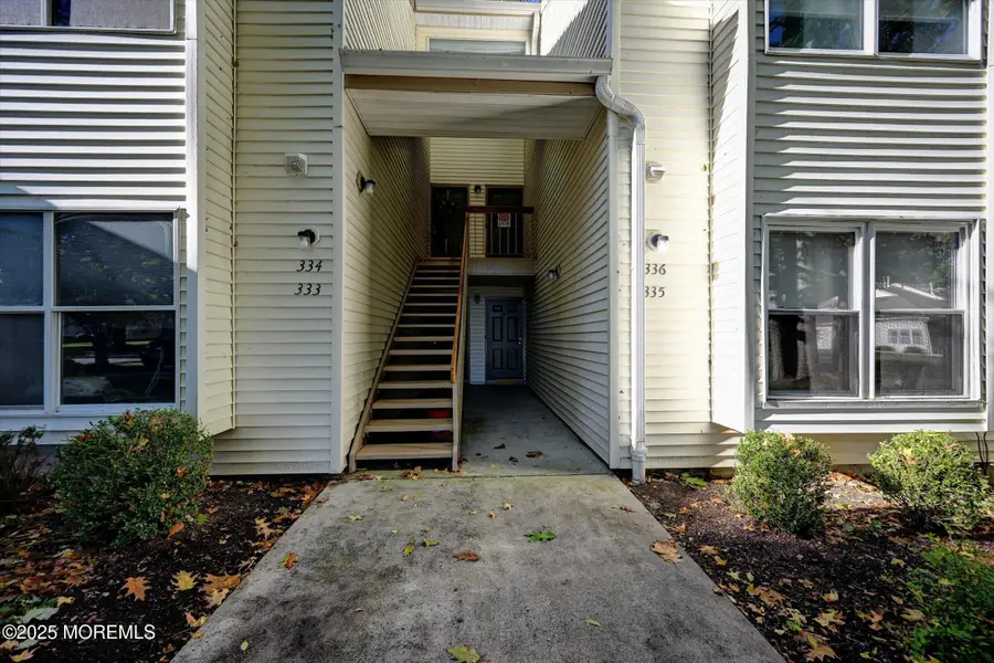 335 Sunshine Court, Englishtown, NJ 07726 - #2