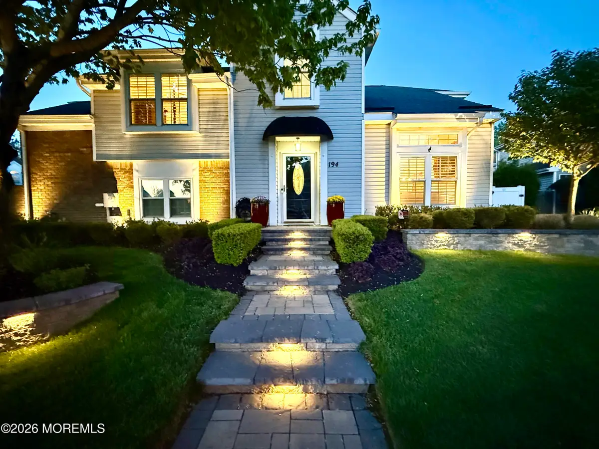 194 Kentucky Way, Freehold, NJ 07728 - #1