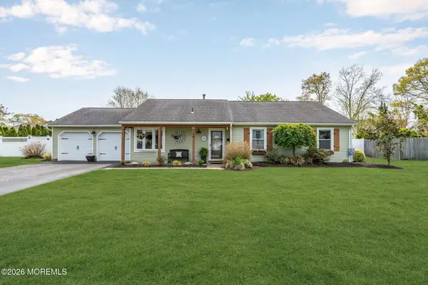 16 Aldgate Drive, Brick, NJ 08724