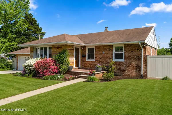 31 Stevens Road, Edison, NJ 08817