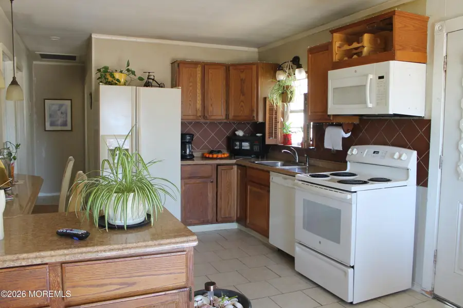 45 Portland Drive, Mystic Island, NJ 08087 - #2