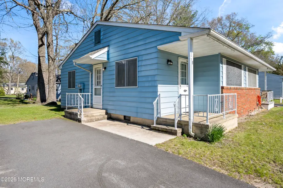 17 Michigan Avenue #B, Whiting, NJ 08759 - #3