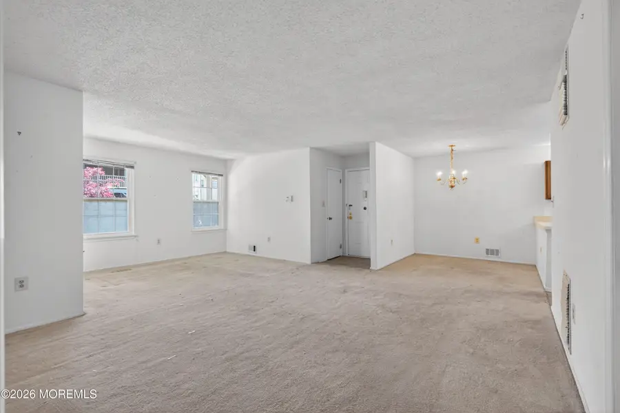 318 Wycoff Way #318, East Brunswick, NJ 08816 - #3
