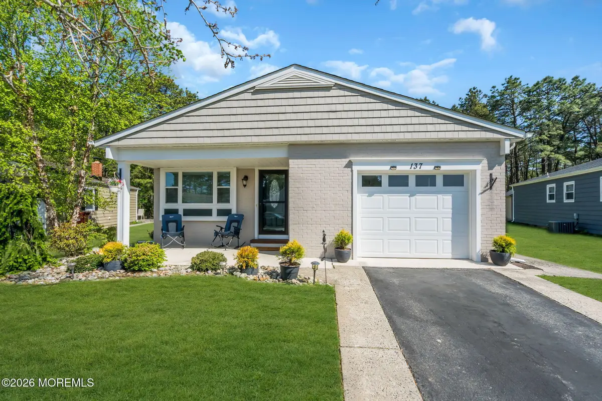 137 San Carlos Street, Toms River, NJ 08757 - #1