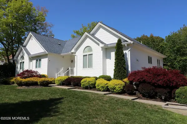801 Buccaneer Lane, Manahawkin, NJ 08050