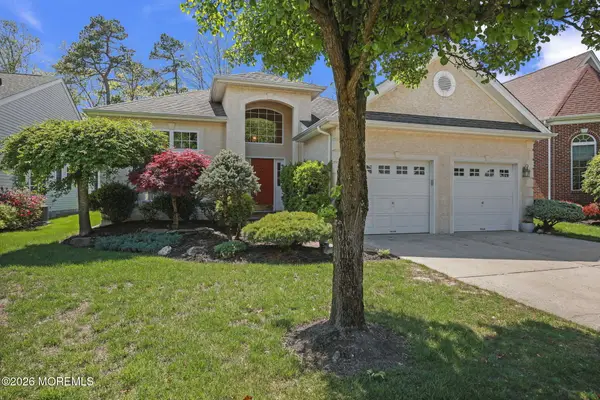 78 Oakmont Lane, Jackson, NJ 08527