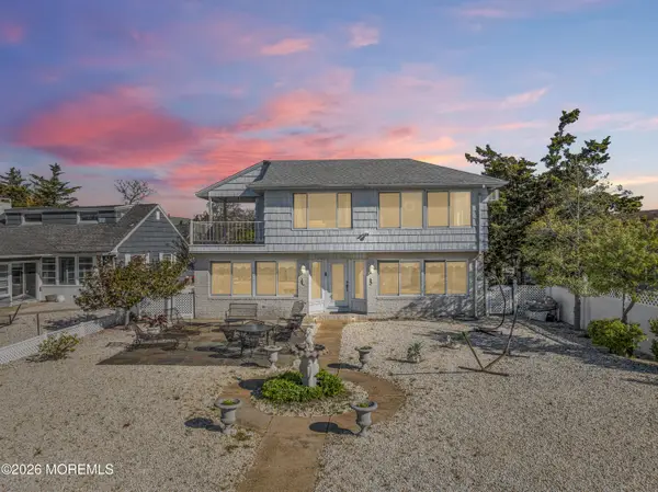 22 Dickman Drive, Lavallette, NJ 08735
