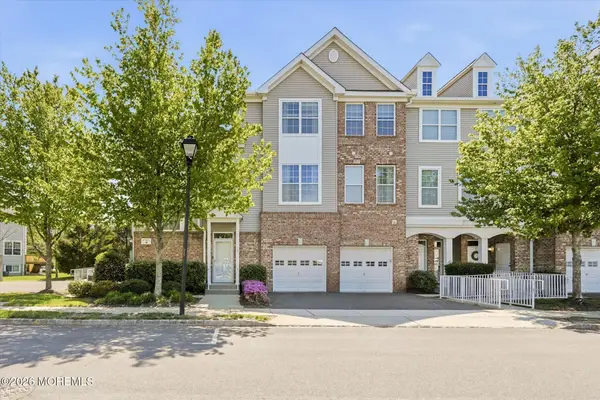 140 Melanie Way #1910, Manahawkin, NJ 08050