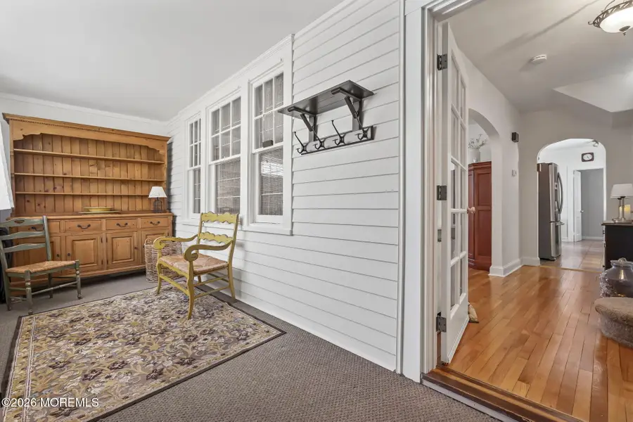 636 Ridgedale Avenue, Woodbridge, NJ 07095 - #3