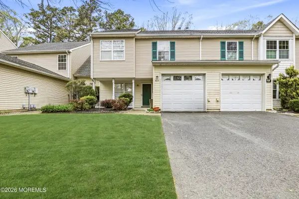623 Woodbine Lane, Lakewood, NJ 08701