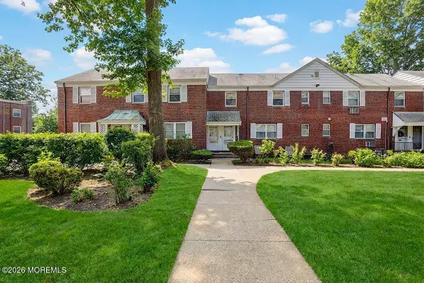 147 Manor Drive, Red Bank, NJ 07701