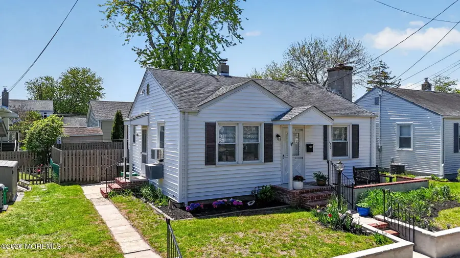 130 Stockton Avenue, Ocean Grove, NJ 07756 - #3