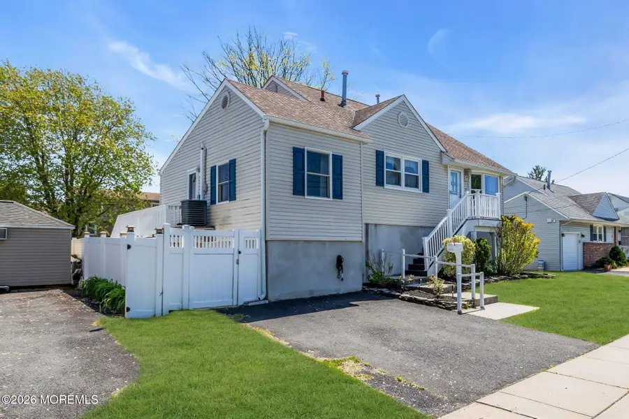 10 Haug Street, Union Beach, NJ 07735 - #3