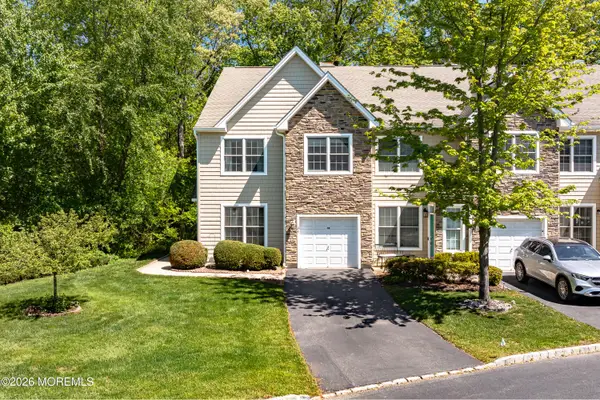 34 Amber Drive, Old Bridge, NJ 08857