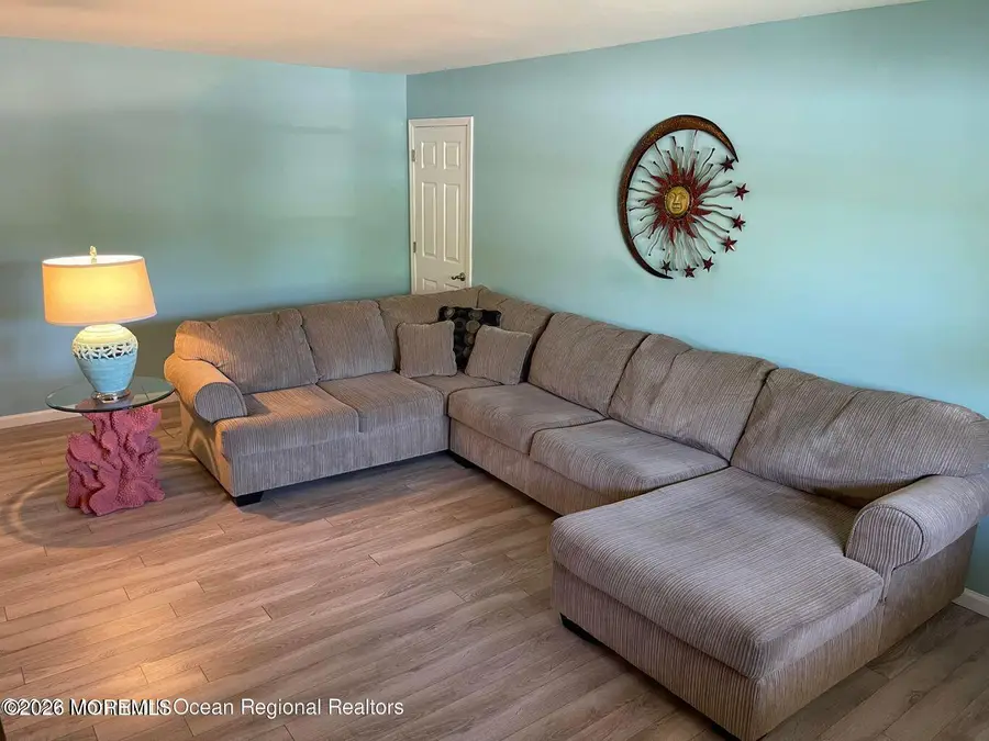 31 Wharfside Drive, Monmouth Beach, NJ 07750 - #2