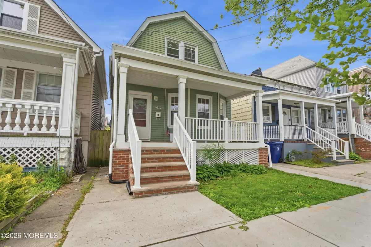 339 Lawrie Street, Perth Amboy, NJ 08861 - #1