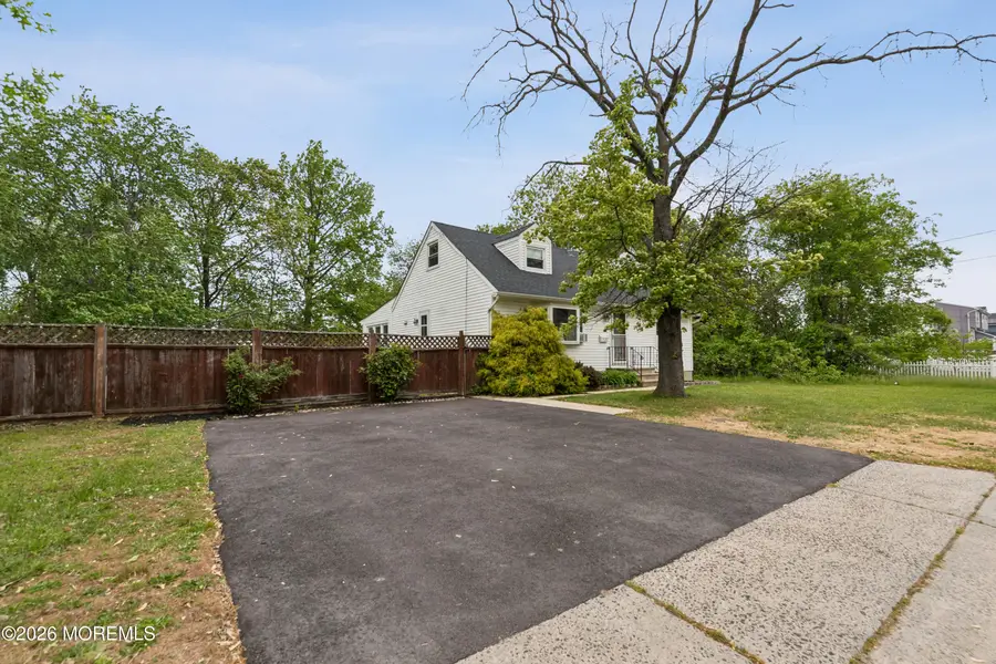 533 Sydney Avenue, Union Beach, NJ 07735 - #3