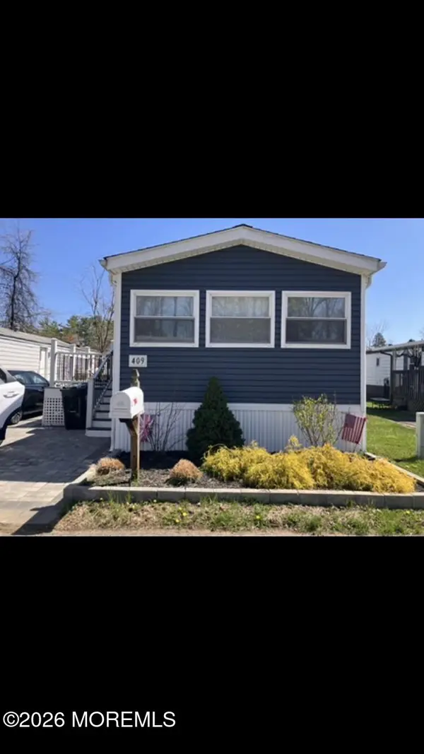 409 Lane, Hazlet, NJ 07730
