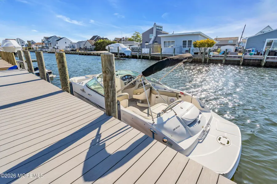 20 Lagoon Drive, Toms River, NJ 08753 - #3