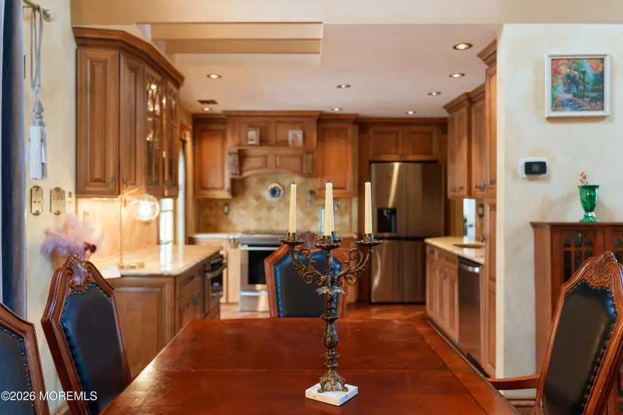 6 Hillcrest Road, Manalapan, NJ 07726 - #2