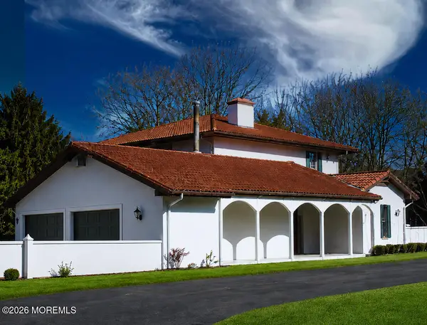 134 Mccaffery Road, Manalapan, NJ 07726