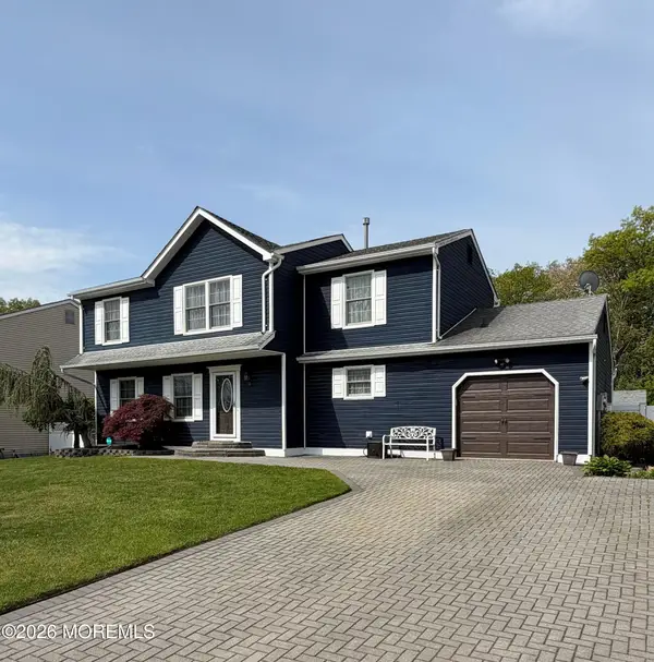 14 Gladiola Drive, Howell, NJ 07731