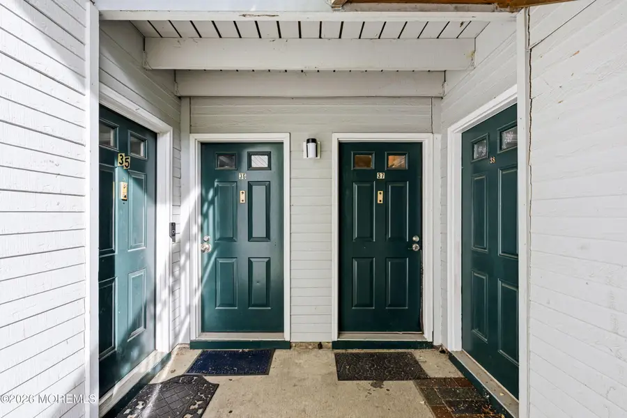 37 Morgan Place #37, East Brunswick, NJ 08816 - #3