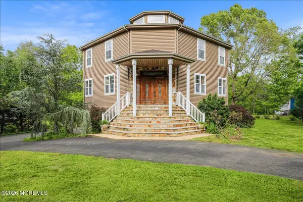 314 Smithburg Road, Manalapan, NJ 07726