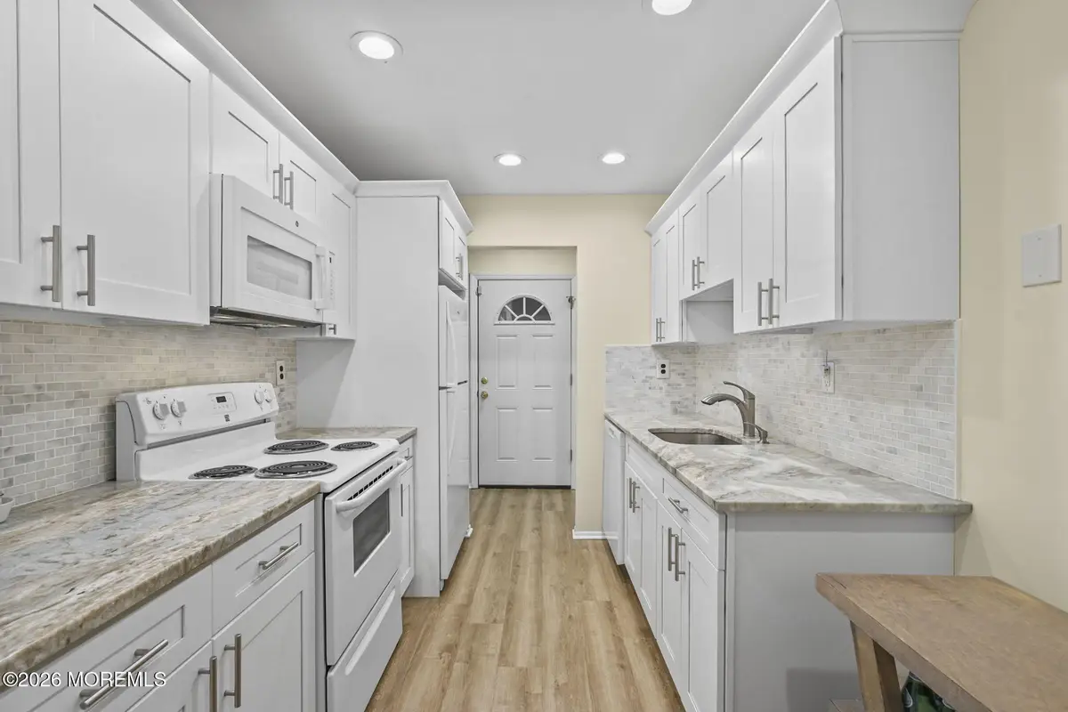 144 Cross Slope Court #B, Manalapan, NJ 07726 - #1