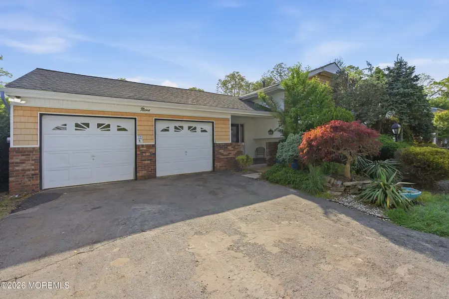 9 Camelot Court, Manalapan, NJ 07726 - #3