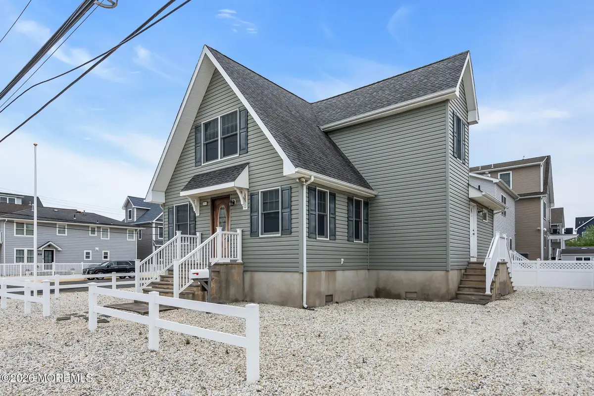 2003 Baltimore Avenue, Ortley Beach, NJ 08751 - #1