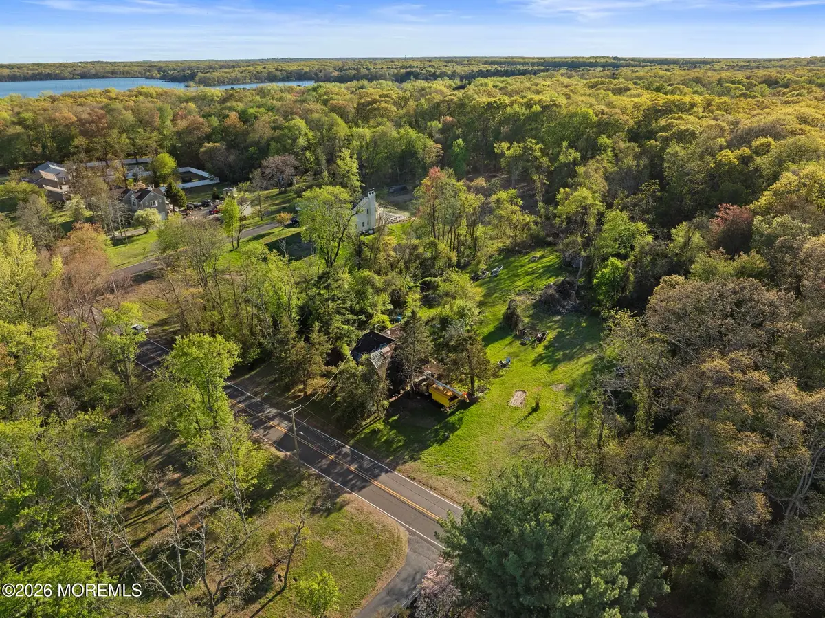46 Richard Road, Farmingdale, NJ 07727 - #1