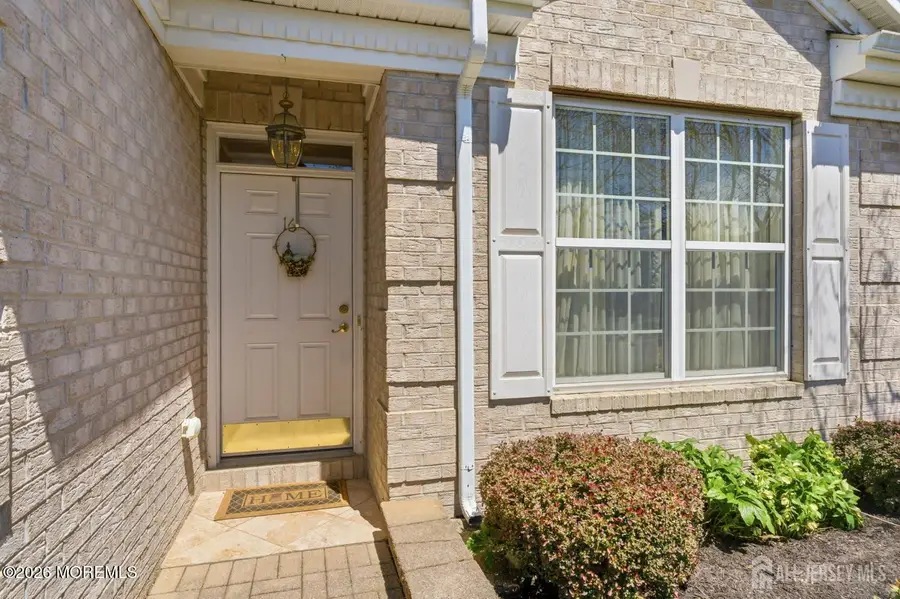 16 Barbaras Way, Jackson, NJ 08527 - #2