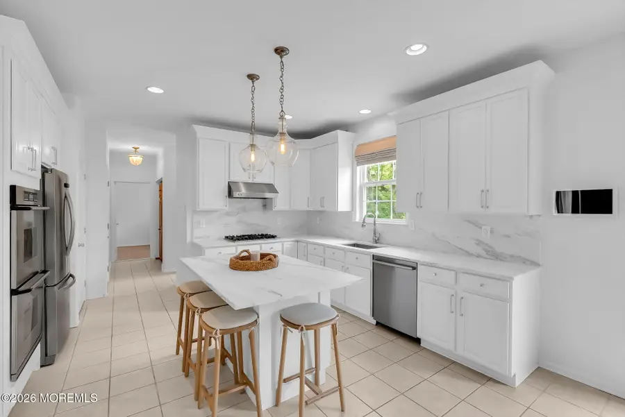 51 Manfre Court, Freehold, NJ 07728 - #3