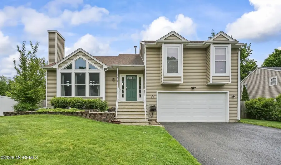 30 Heritage Drive, Howell, NJ 07731 - #2
