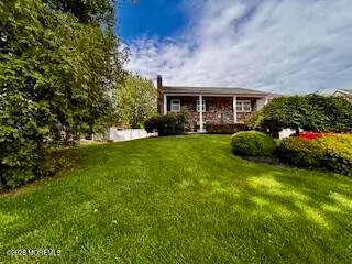 19 Prescott Drive, Marlboro, NJ 07746 - #2