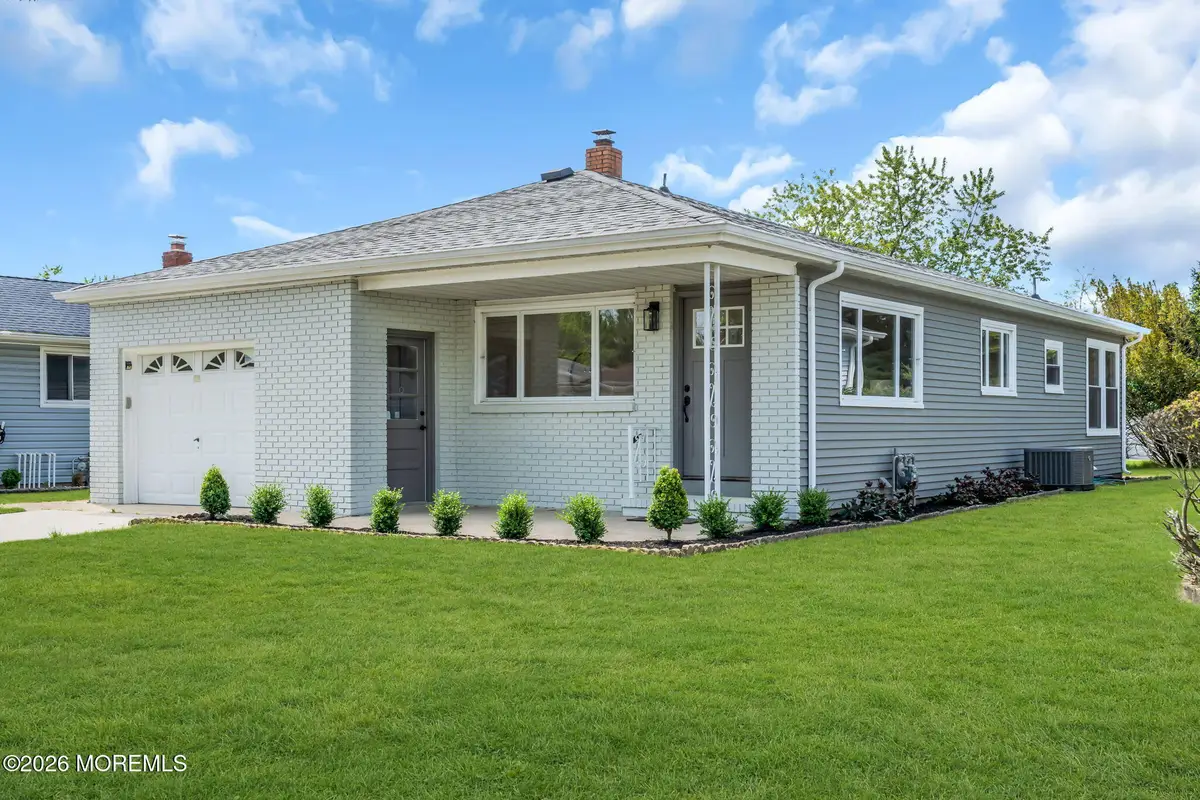 19 Georgetown Drive, Toms River, NJ 08757 - #1