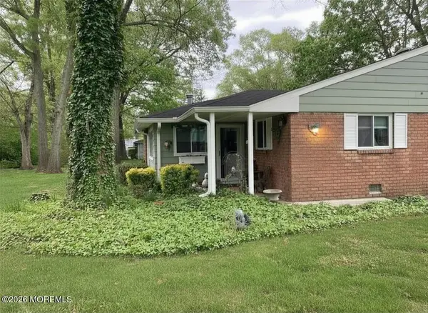 4 C Robin Street, Manchester, NJ 08759