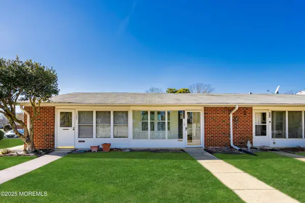 1145B Argyll Circle #B, Lakewood, NJ 08701