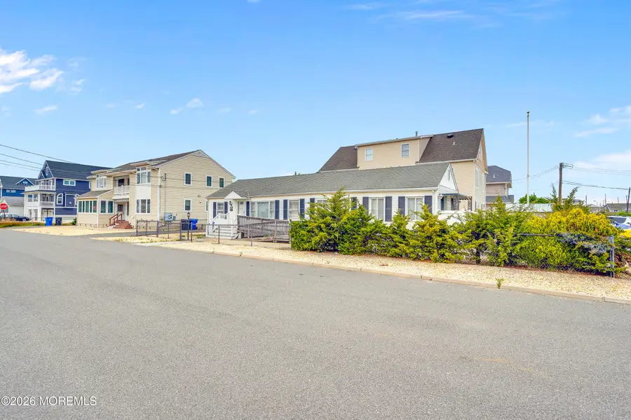 202 5th Avenue, Ortley Beach, NJ 08751 - #2