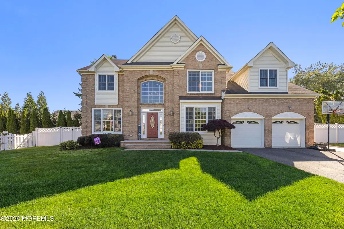 19 Jackson Circle, Ocean, NJ 07712 - #1