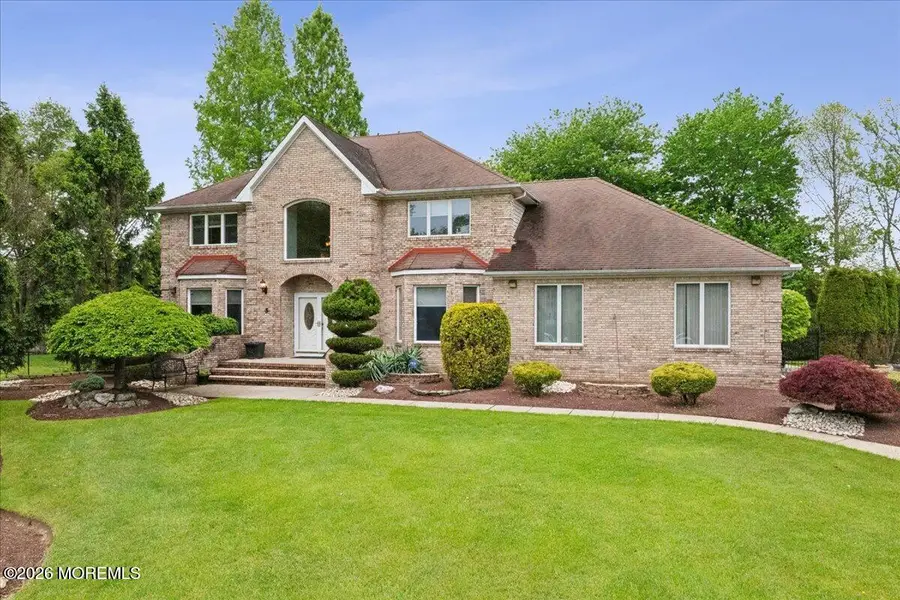5 Martin Court, Manalapan, NJ 07726 - #2