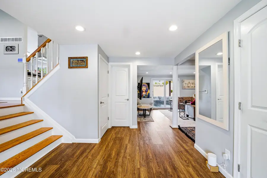 87 Woodview Drive, Old Bridge, NJ 08857 - #3