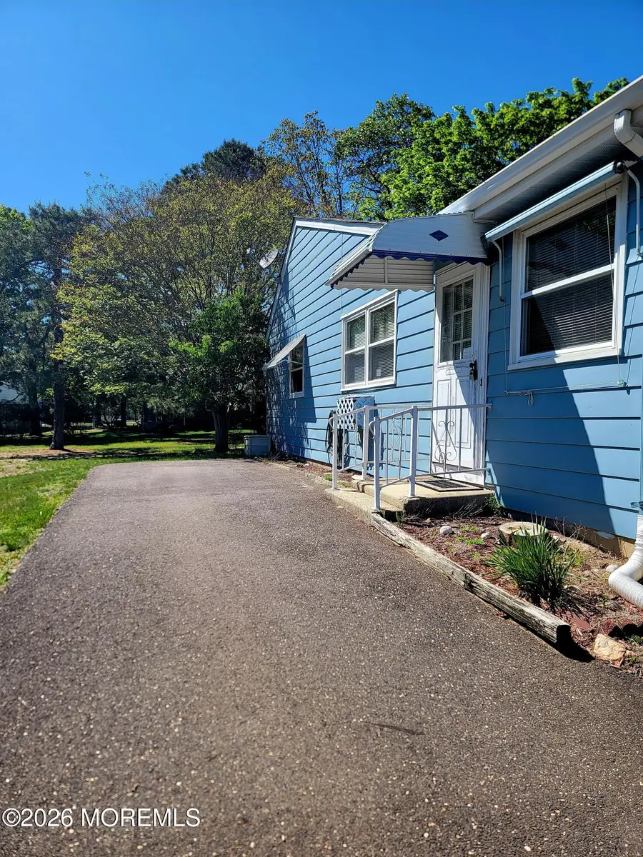 142 Hudson Parkway #A, Whiting, NJ 08759 - #3