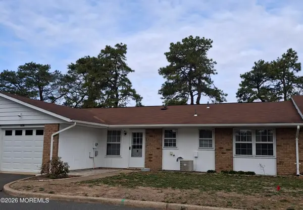 18C Cambridge Circle #C, Manchester, NJ 08759