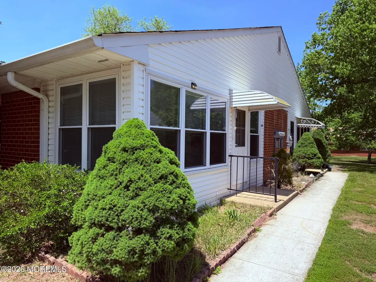 17B Snowberry Lane, Whiting, NJ 08759 - #1